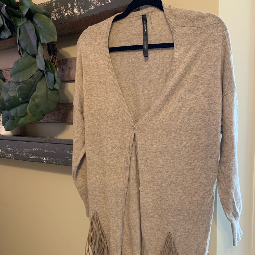 100% Fall vibes! - Picture 2 of 2